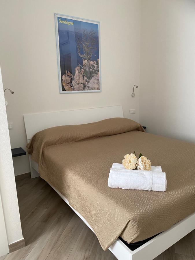 Tortolì Domoblu Camere In Centro מראה חיצוני תמונה